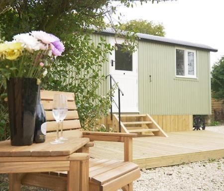 Wolstonbury Getaway Villa Hassocks Exterior photo